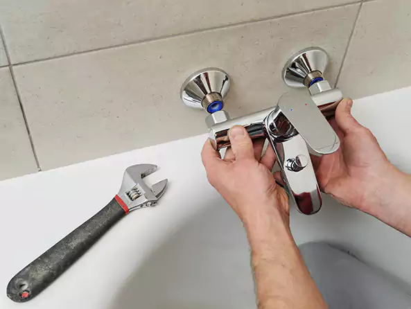 Why Choose University Place Plumbing for Bathtub Faucet Replacement in University Place, WA?